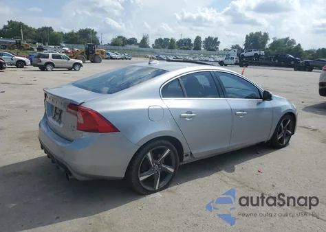 2012 Volvo S60 T6 из США, поврежденный, VIN YV1902FH4C2110441
